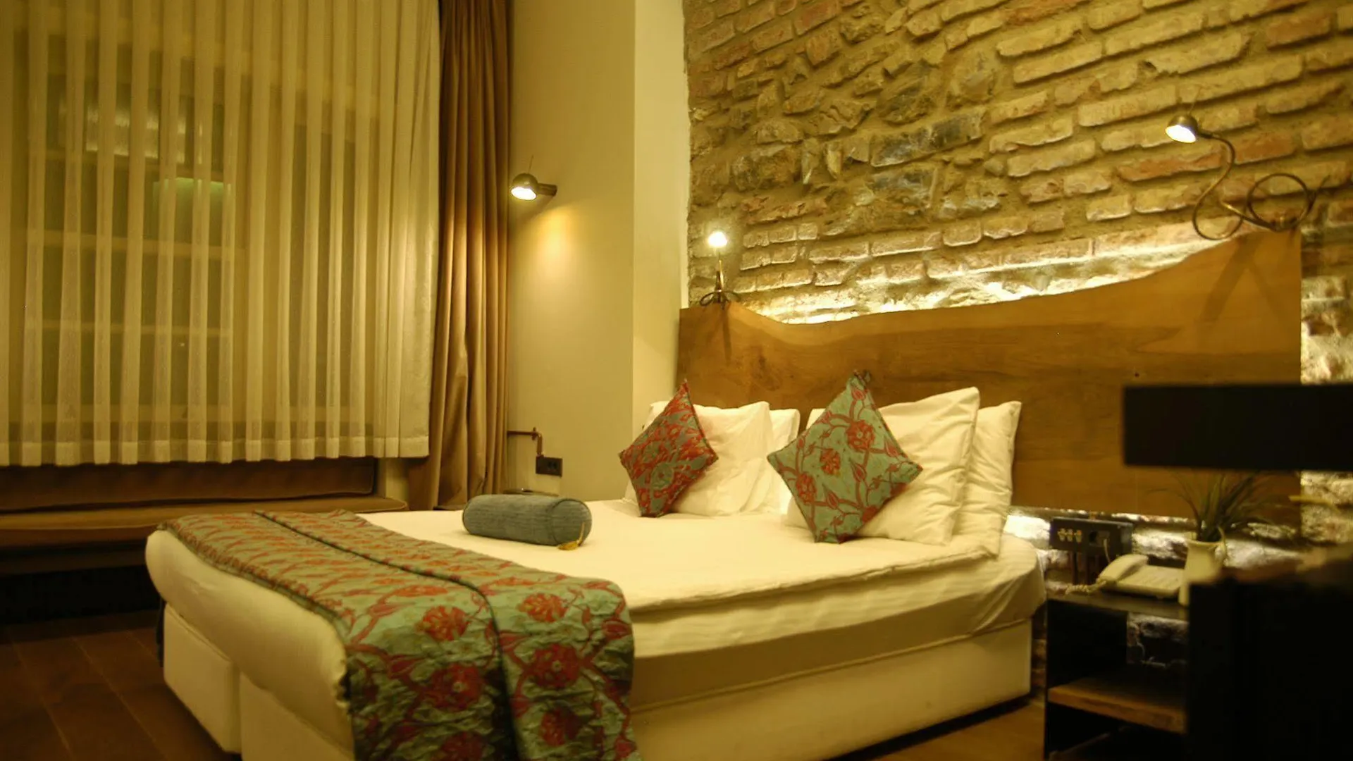 ***  West Pera Hotel Istanbul Turkey